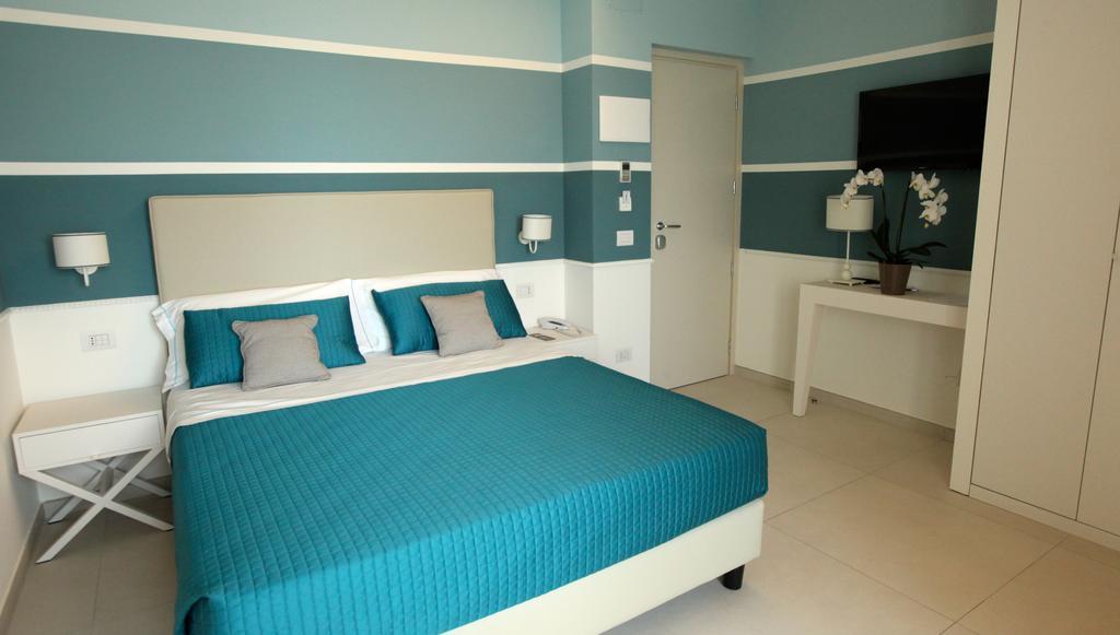 Hotel Ambassador Маротта Екстер'єр фото