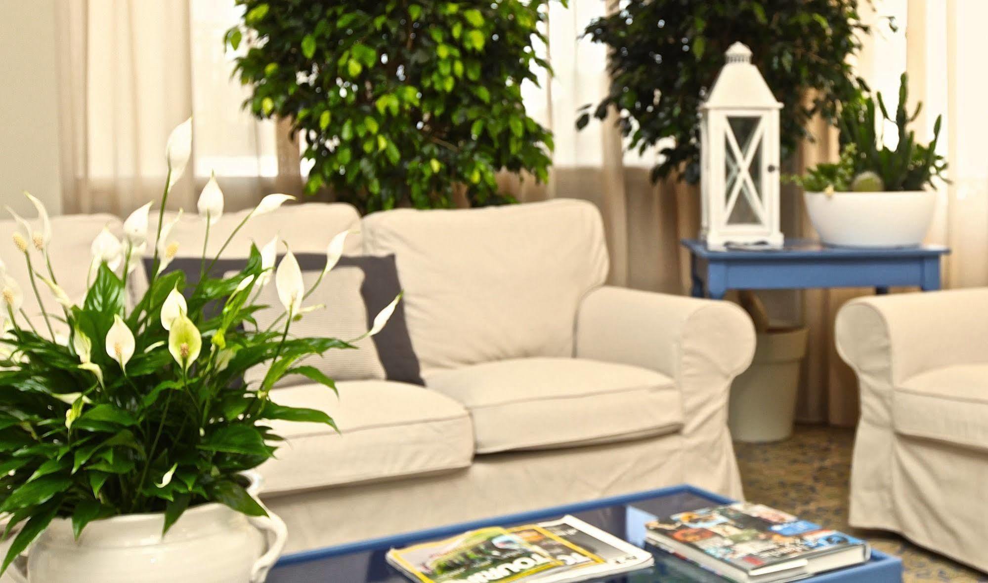 Hotel Ambassador Маротта Екстер'єр фото