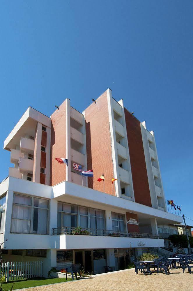 Hotel Ambassador Маротта Екстер'єр фото